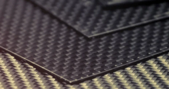 Karbon Fiber Plakalar