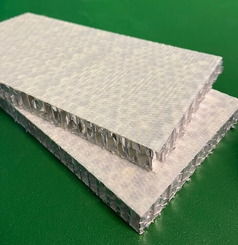 Aluminyum Honeycomb Balpeteği Panel C:6mm D:56kg/m3 T:10mm 150cm x 300cm (FRP yuzey) - 