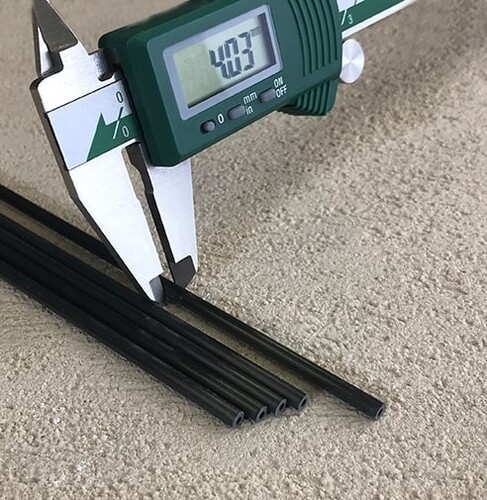 Karbon Fiber Boru Pro Dış/İç Çap:4mm/2,5mm - 