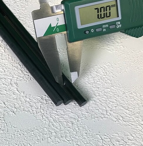 Karbon Fiber Çubuk Çap:7mm - 1